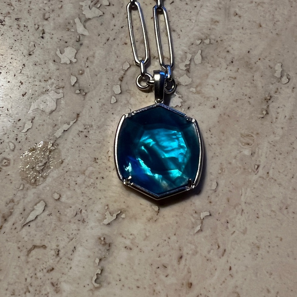 Kendra Scott Blue and Silver Geometric Necklace